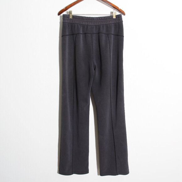 Lululemon Softstreme High-Rise Pant Black Regular Peach-Fuzz Straight Leg Size 8 - Picture 9 of 16